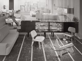 Live from New York - Photo 3 of 15 - Herman Miller Showroom, 1947