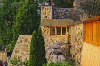 A Home on a Private Island That's Based on a Frank Lloyd Wright Design Is on the Market For $14.9M - Photo 11 of 14 - The use of desert masonry is another signature feature inspired by Wright. 