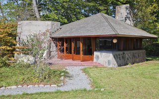 A Home on a Private Island That's Based on a Frank Lloyd Wright Design Is on the Market For $14.9M - Photo 8 of 14 - Exterior of the guest house. 