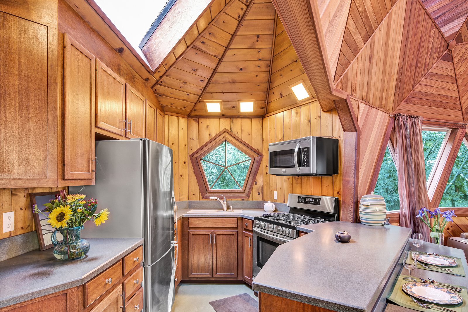 The kitchen has been recently updated.