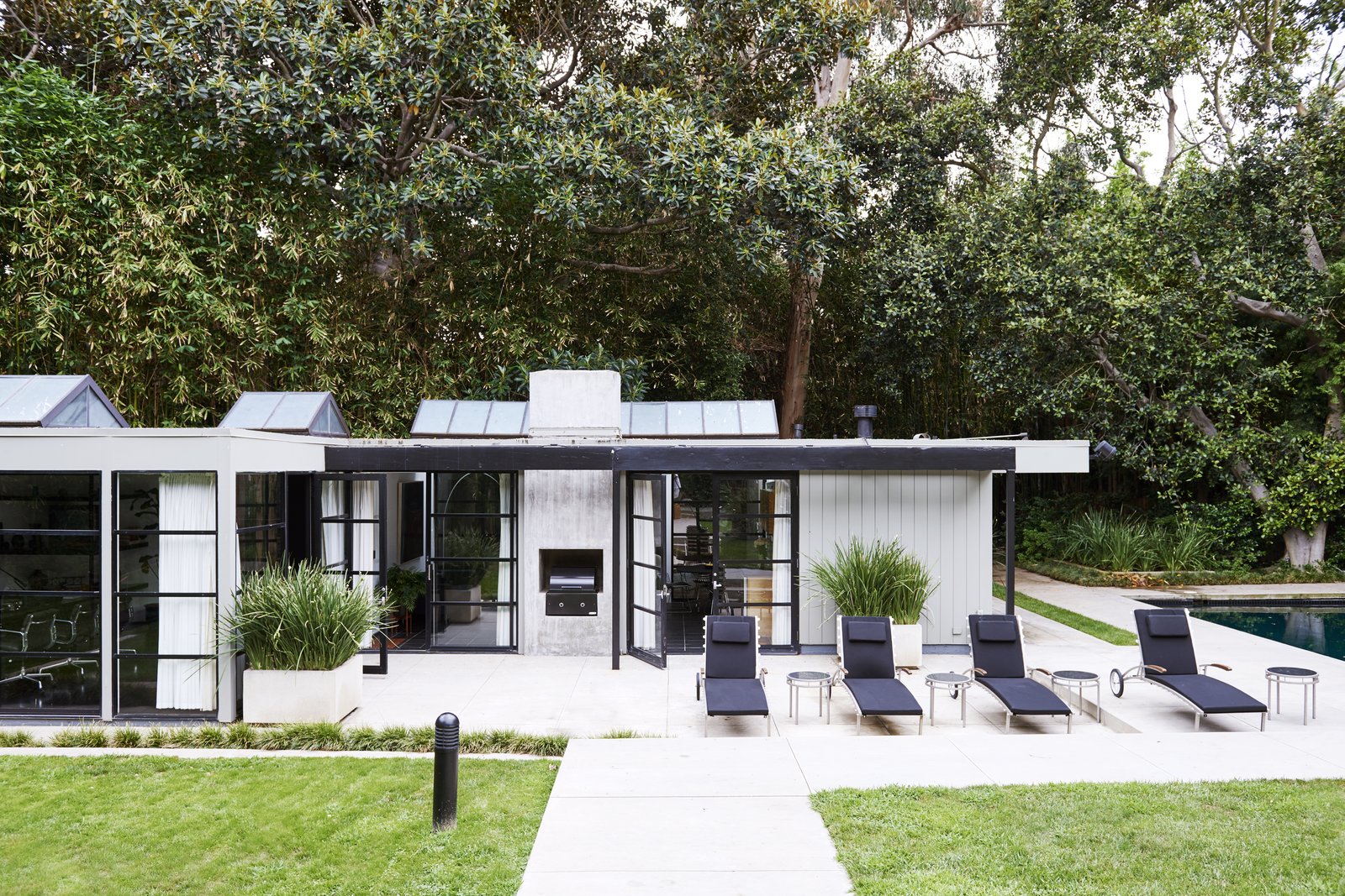 The guest house overlooks the pool.