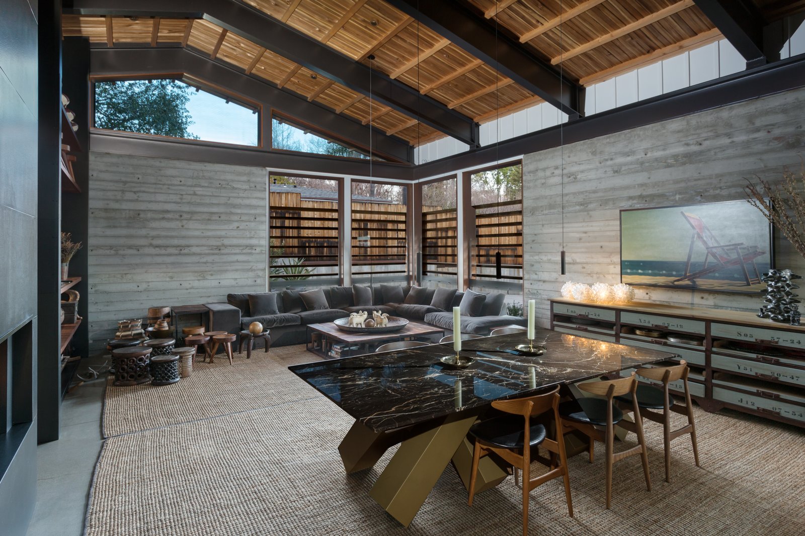 The tongue-and-groove ceiling is an authentic midcentury touch, while clerestory windows help keep the living area bright.