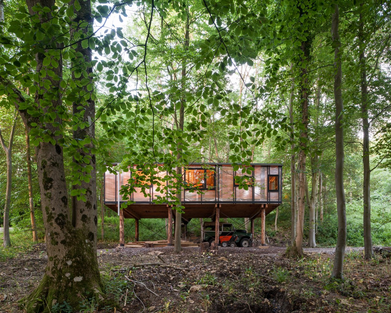 The constraints informed the building design, and were embraced—for example, the cladding that was milled at the end was only enough to partially clad the studio.