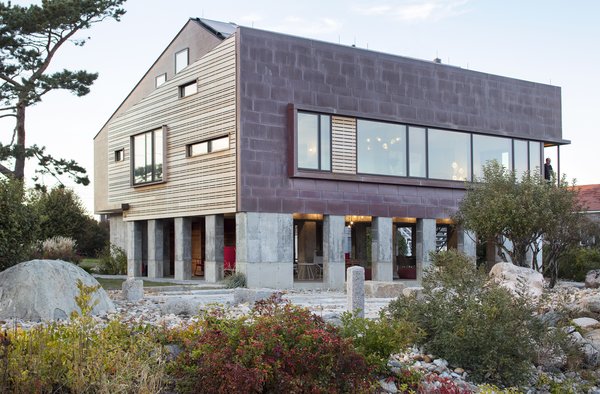 for your consideration @dwell.com Photo 14 of Gap Cove House modern home