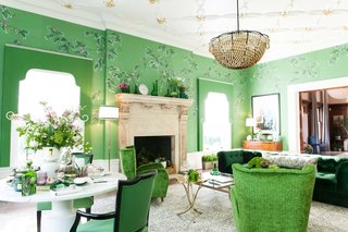 "A Muse'ing April in Paris" by Jonathan Rachman Design reimagines the salon of fashion designer Hubert de Givenchy and takes inspiration from his relationship with his friend and muse Audrey Hepburn.