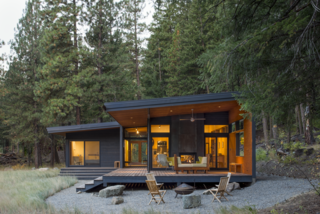 A Lean Cabin in Washington Dismantles the Indoor/Outdoor Divide - Photo 1 of 9 -