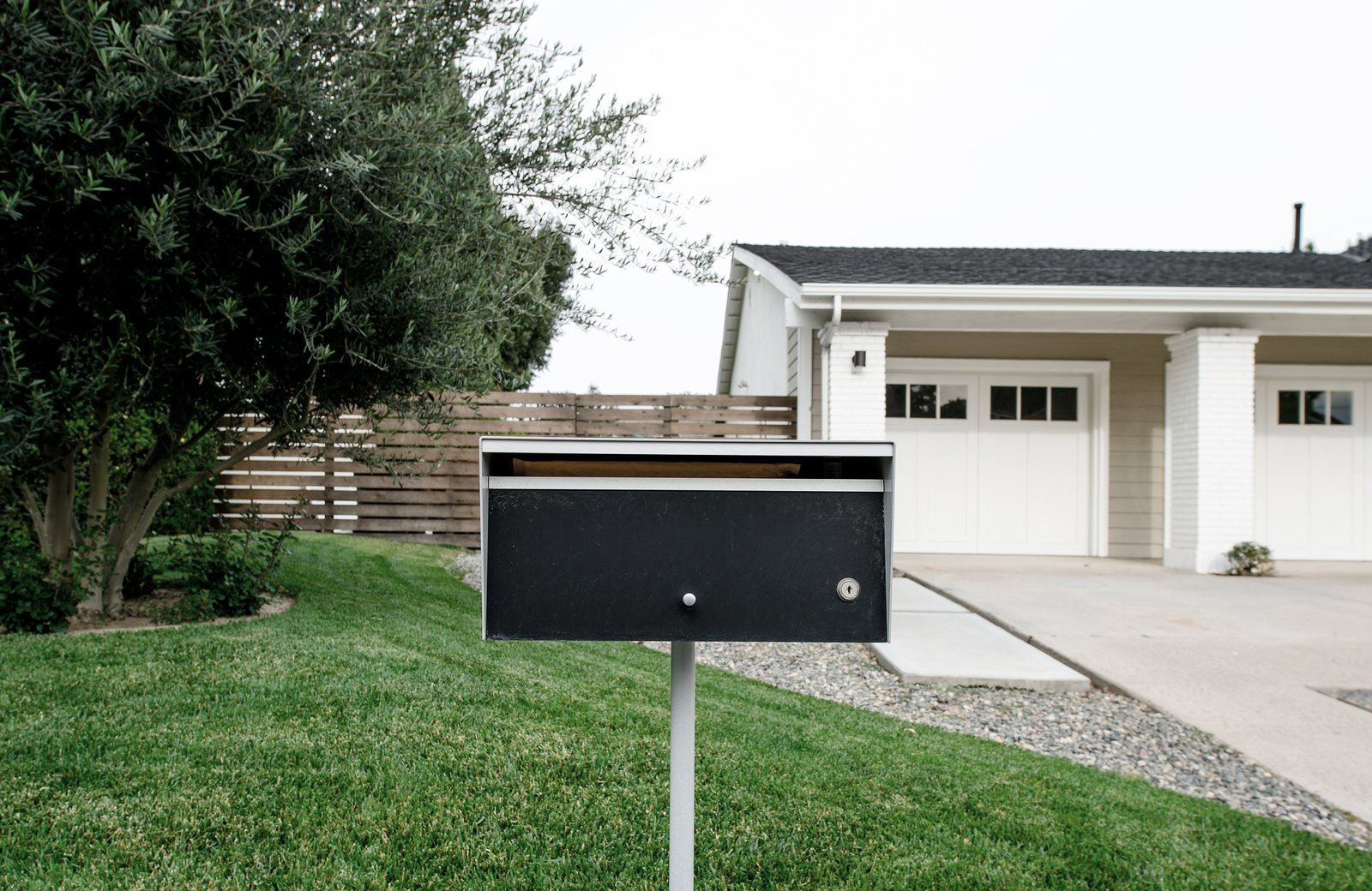 Photo 2 of 6 in 8 Best Modern Mailboxes to Buy Dwell