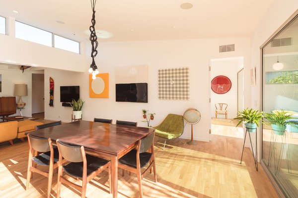 Art by Pierce Meehan on IG @piercemeehan www.piercemeehan.com Photo 14 of The Beach Lab modern home
