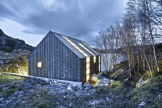 Slow Architecture - Photo 8 of 11 - Naust Paa Aure by TYIN tegnestue
