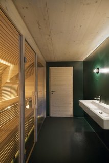 Hillside Holidays - Photo 15 of 18 - Sauna