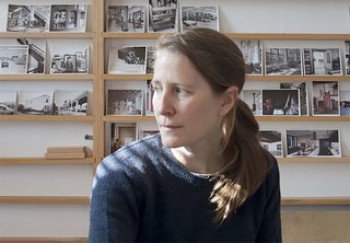 5 Questions With Elizabeth Felicella - Photo 1 of 3 -