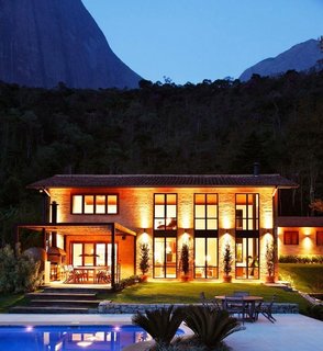 Step Inside a Dramatic Brazilian Mountainside Masterpiece - Photo 10 of 10 -
