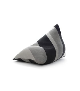 This New York Apartment Is What Dreams Are Made Of - Photo 14 of 28 - Ulla Koskinen "My Lounge Chair" ($1030)