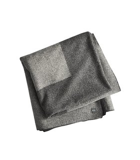This New York Apartment Is What Dreams Are Made Of - Photo 23 of 28 - CB2 "Faribault Plus Blanket" ($189)
