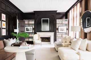 9 Home Libraries We All Want to Curl Up in This Weekend - Photo 3 of 18 - PHOTO: Alyssa Rosenheck