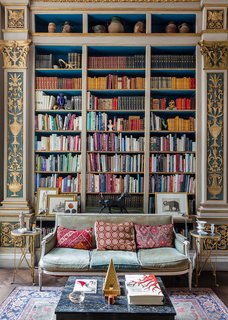9 Home Libraries We All Want to Curl Up in This Weekend - Photo 17 of 18 - PHOTO: Courtesy of OneFineStay