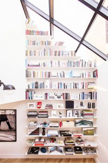9 Home Libraries We All Want to Curl Up in This Weekend - Photo 15 of 18 - PHOTO: Shade Degges; DESIGN: Heather Heron