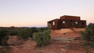 The Weezero Weehouse by Alchemy blends into the copper hues of Moab, Utah.