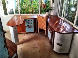 Hanalei Bay Villa – Contemporary Home on Hanalei Bay Offering Art & History - Photo 3 of 9 - Commissioned art desk by local artist Doug Britt 