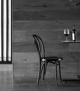 The Modern Revival of Steam Bending Wood - Photo 3 of 7 - Thonet Chair No. 14 