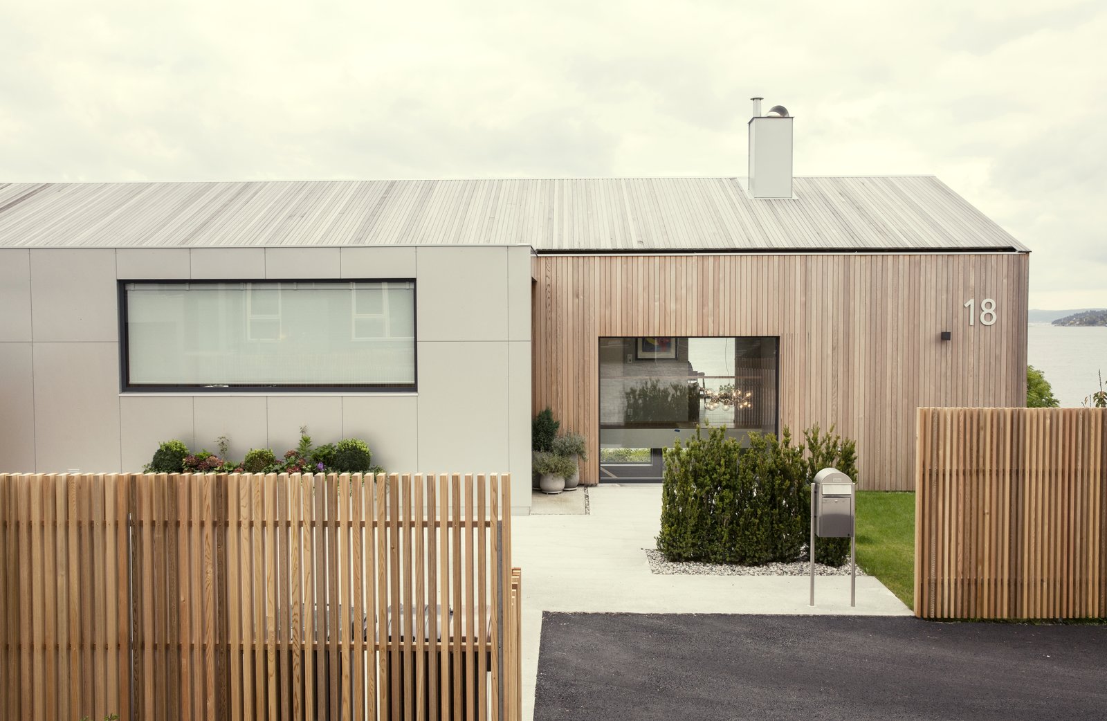 An updated modular prefab in Norway's in the Snarøya peninsula.