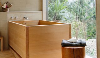 9 Beautiful Bathtubs - Photo 6 of 9 - Source: Nicki Sebastian/Rip and Tan 