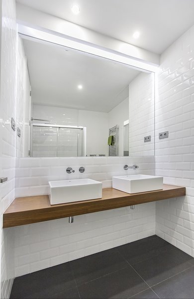 005.GEB - Apartment Refurbishment in Madrid
Photo: Carlos Antón Photography © Photo 6 of 005.GEB modern home