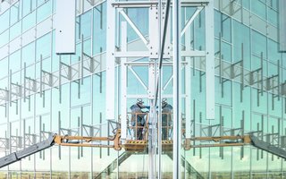 A near-to-zero-emission, LEED Gold Office Building in Tuscany - Photo 3 of 5 - Forti Holding HQ is among the biggest near-to-zero-emission building in Tuscany