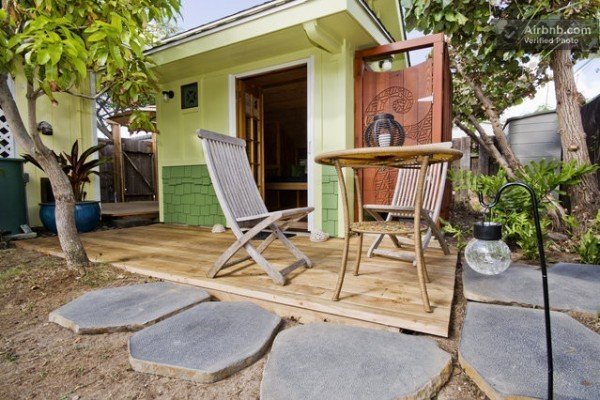 The Little Coconut in Kailua is a lovely micro-cottage that you can rent or vacation in via AirBnb. 