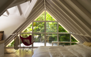 Alfie the A-Frame and 10 Other A-Grade Accommodations - Photo 4 of 11 - For travelers looking for cabin rentals in Hawaii, this is a real gem. It's a fresh, bright little cottage with great vintage charm and subtle, yet fun design updates. 