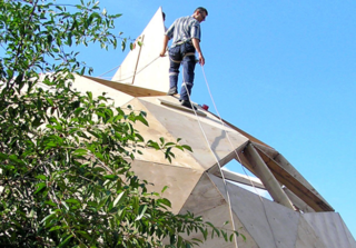 Sonodome's kit is a "lego type" set of parts with an exact installation manual, giving you the opportunity to build your own dome home yourself. Or, you can let them do the job professionally for you.