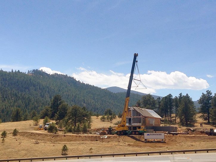 Colorado Modular Homes, along with their partner company, Rocky Mountain Home Builders, specializes in custom high-quality modular homes in Colorado. By using several different off-site construction methods, the company is able to provide homeowners with a range of styles and finishes, depending on the level of customization.