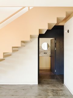 Grids and Colors Inspire the Renovation of a Graphic Designer's Pink L.A. Bungalow - Photo 5 of 13 -