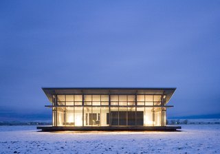 Top 5 Homes of the Week That Connect With Mother Nature - Photo 5 of 5 -