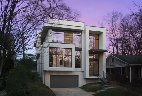Atlanta Design Economy Credits:
Architecture & Interior Design: xmetrical.com
General Contractor: Principle Builders Group
Landscape: Rapp Land Design
Photo 3 of Hardendorf modern home