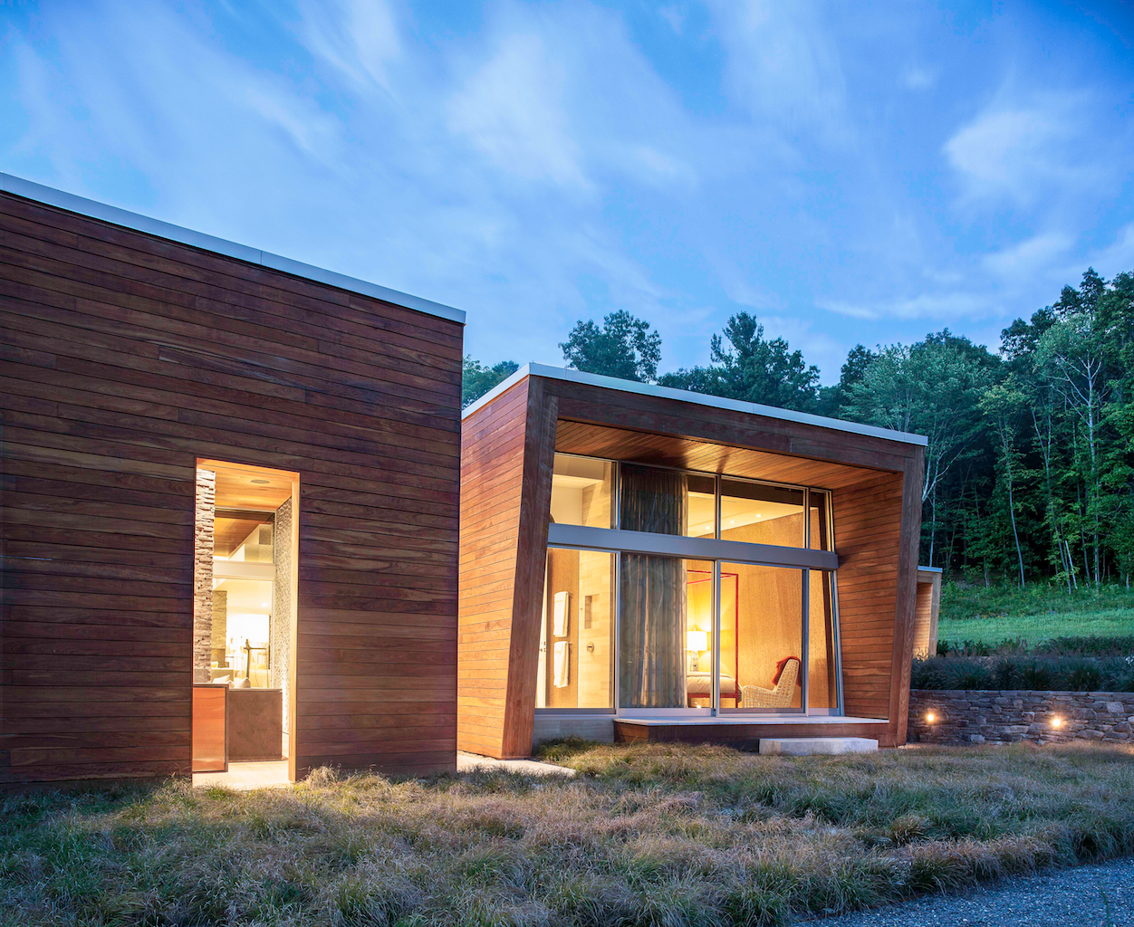 Taghkanic House Modern Home in New York by Hariri &amp; Hariri ...