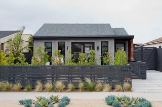 Merging Inside and Out, an L.A. Firm Modernizes a 1940s Abode - Photo 2 of 18 - Front Facade - View From Street