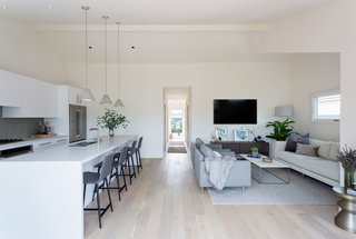 Merging Inside and Out, an L.A. Firm Modernizes a 1940s Abode - Photo 10 of 18 - Great Room & Kitchen