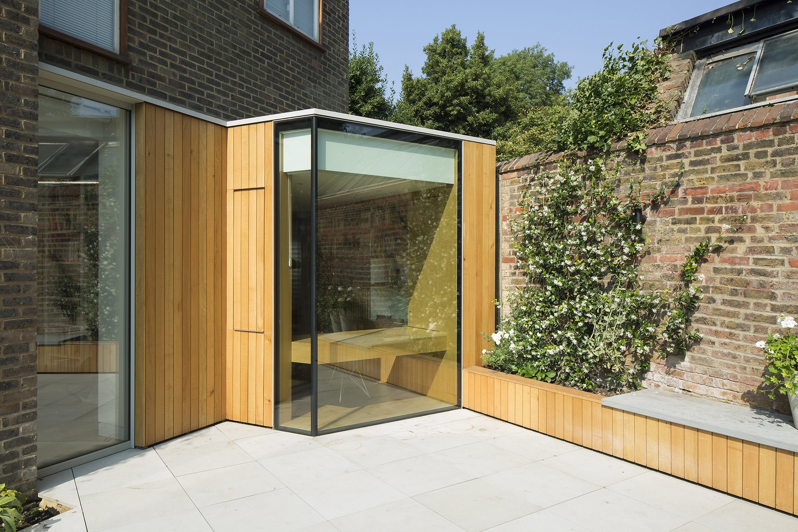 Reading Room by Studio Carver