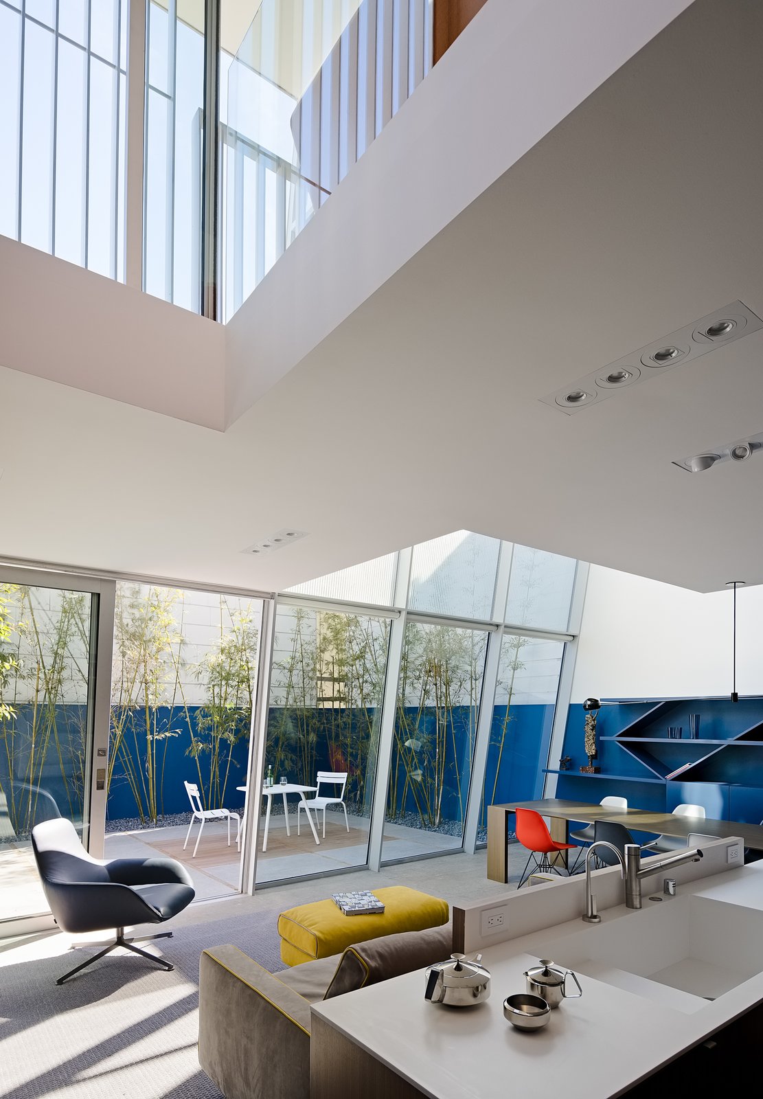 Living room / Kitchen